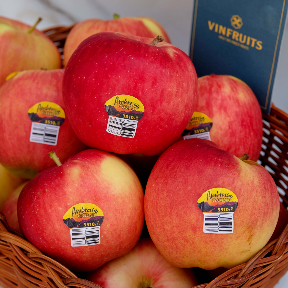 Táo ambrosia Mỹ – chính hiệu là một trong những loại trái cây nhập khẩu được bán tại VinFruits